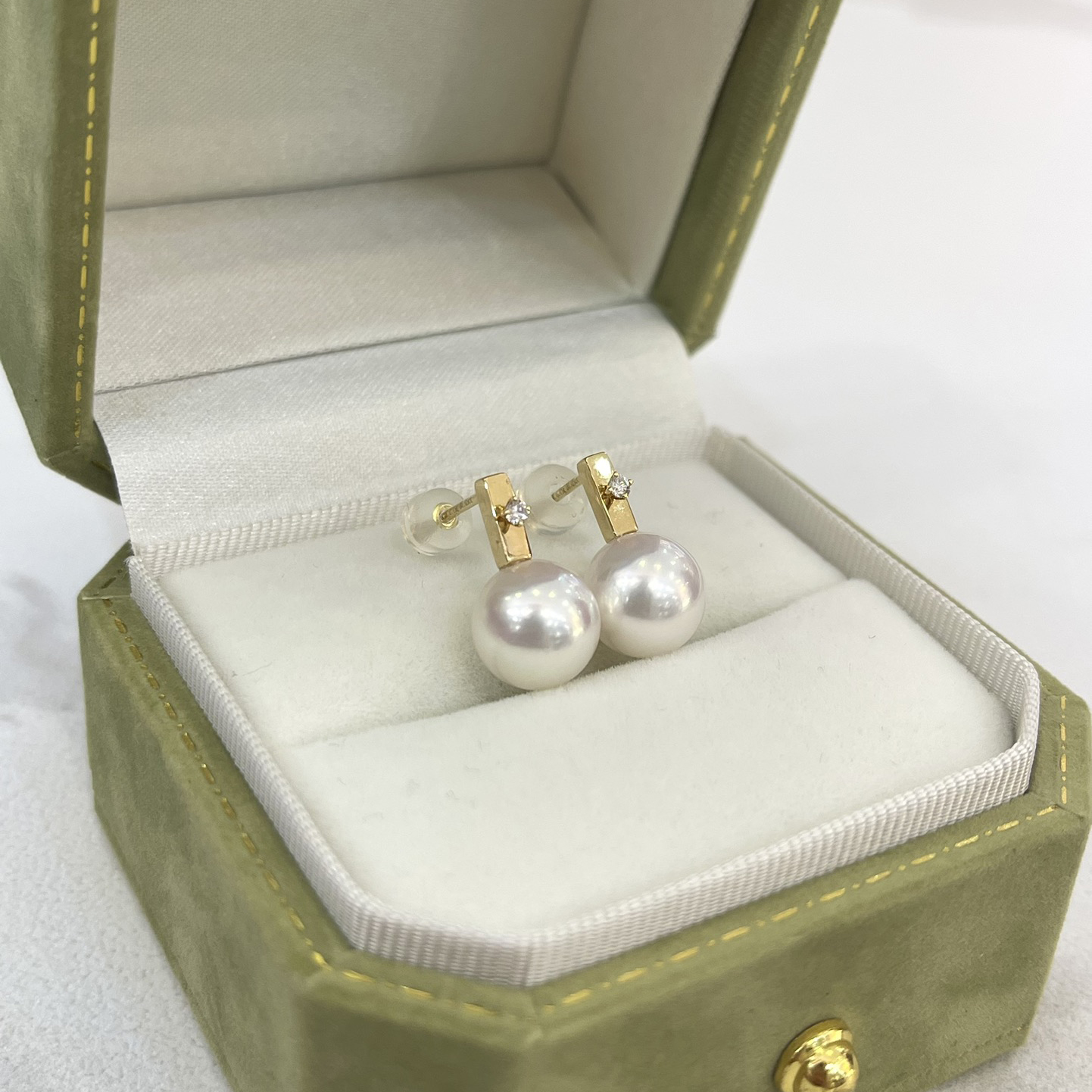 18K Gold Solitary diamond Akoya Pearl Earrings