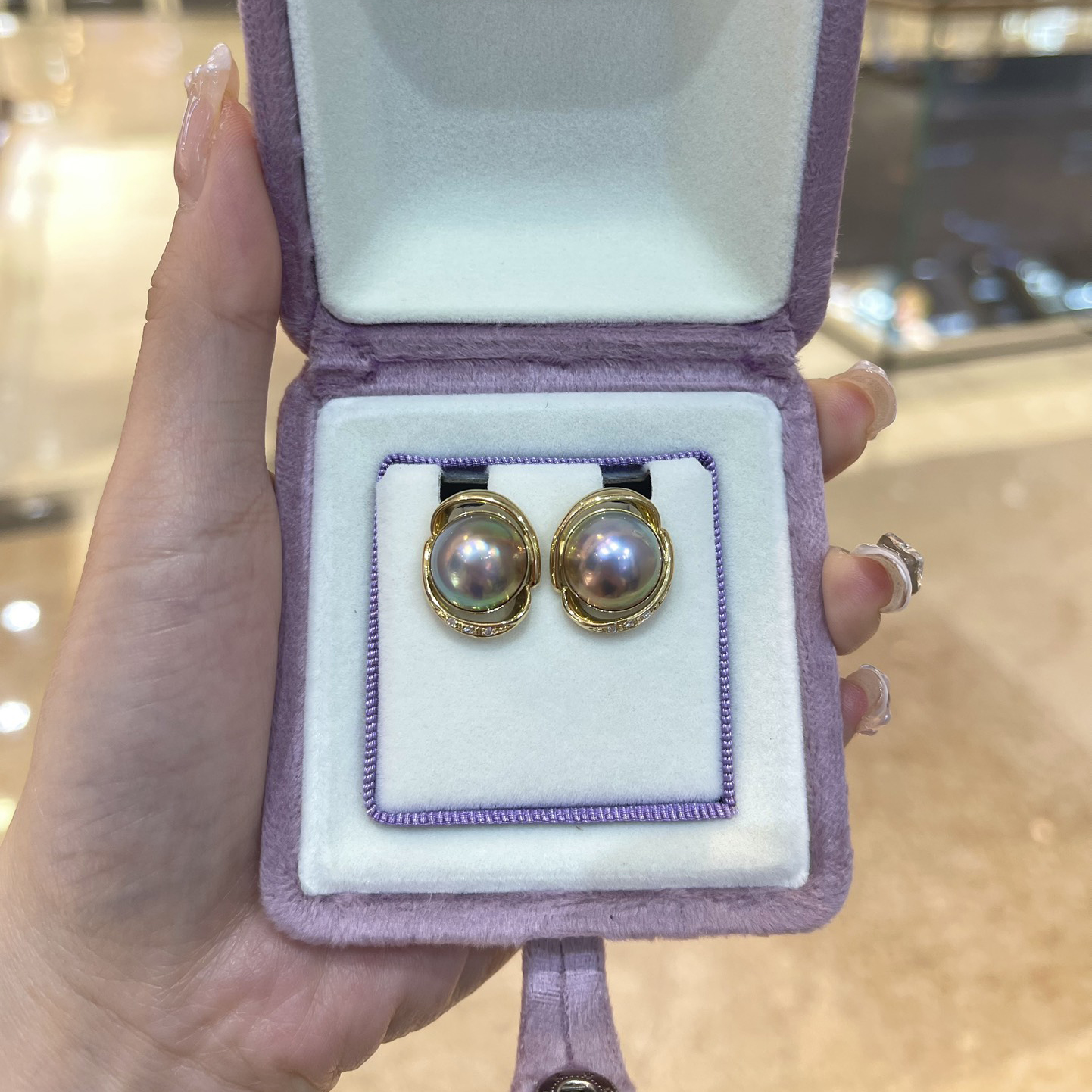 18K Gold Mabe Pearl Stud Earrings