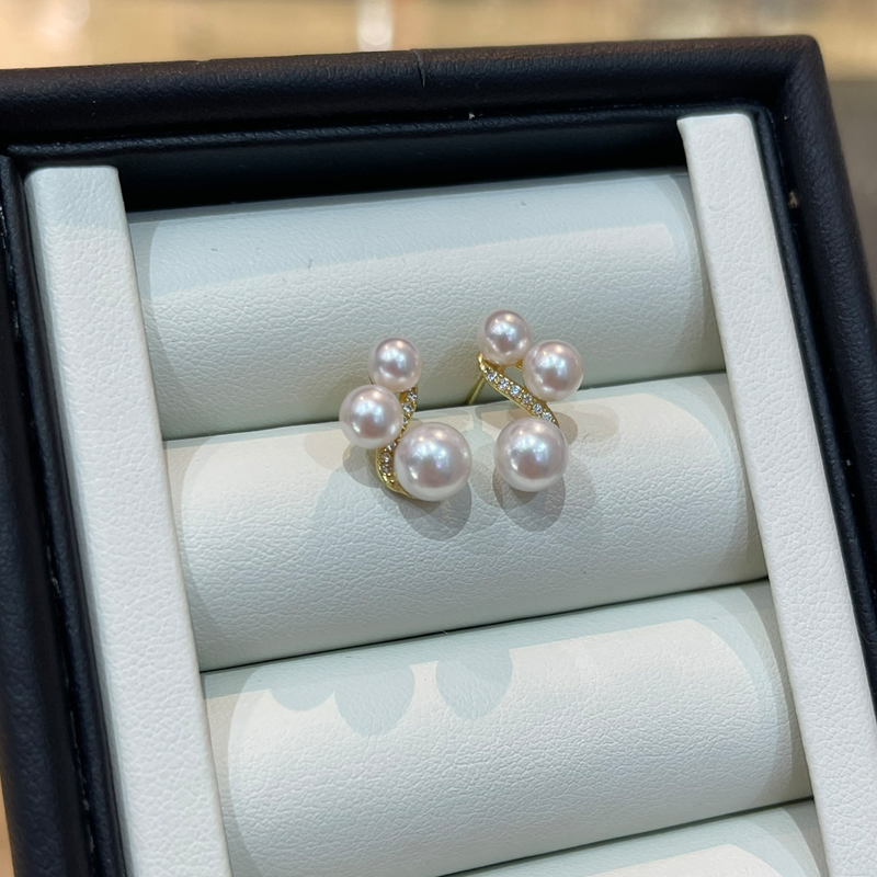 S925 Silver Akoya Three-Bead Note Earrings