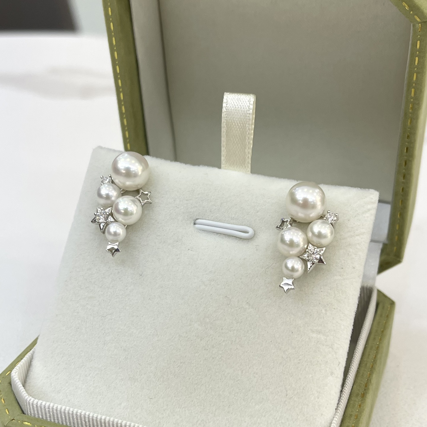 18K Gold Night Star Pearl Earrings