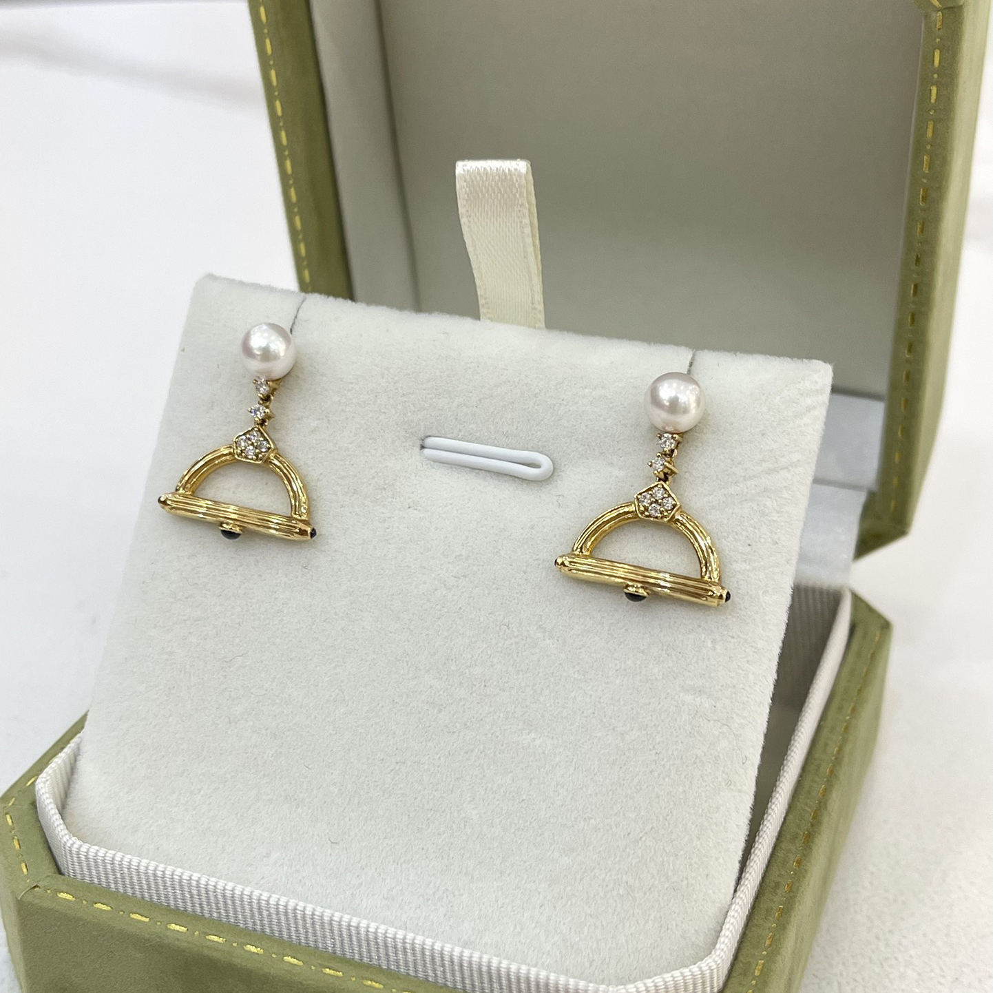 18K Gold Delicate Hollow Bell Akoya Pearl Earrings