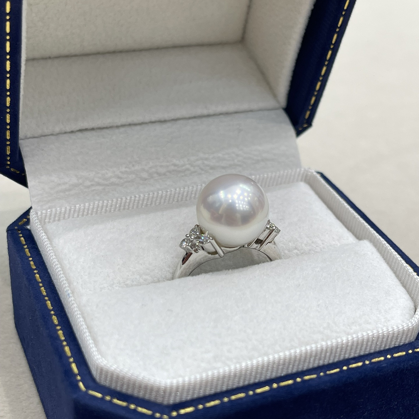 Pt900 Diamond Pearl Ring