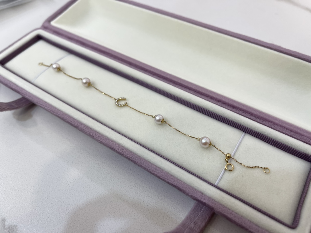 18K Gold Akoya Pearl Bracelet