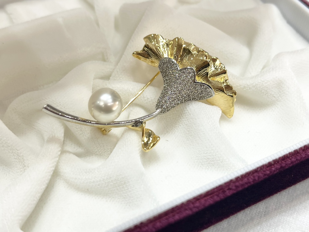 Australian Dried Rose Carnation Brooch