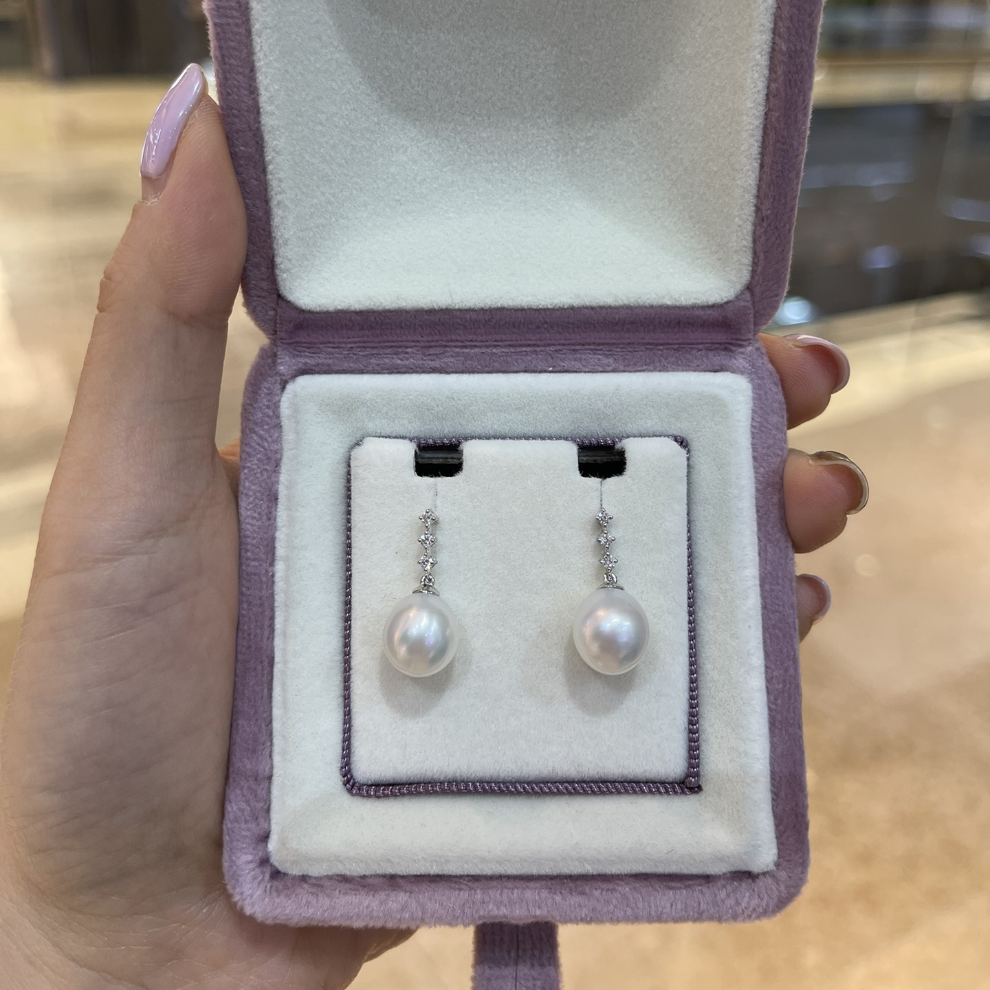 18K Gold Water Drop Australian White Pearl Earrings