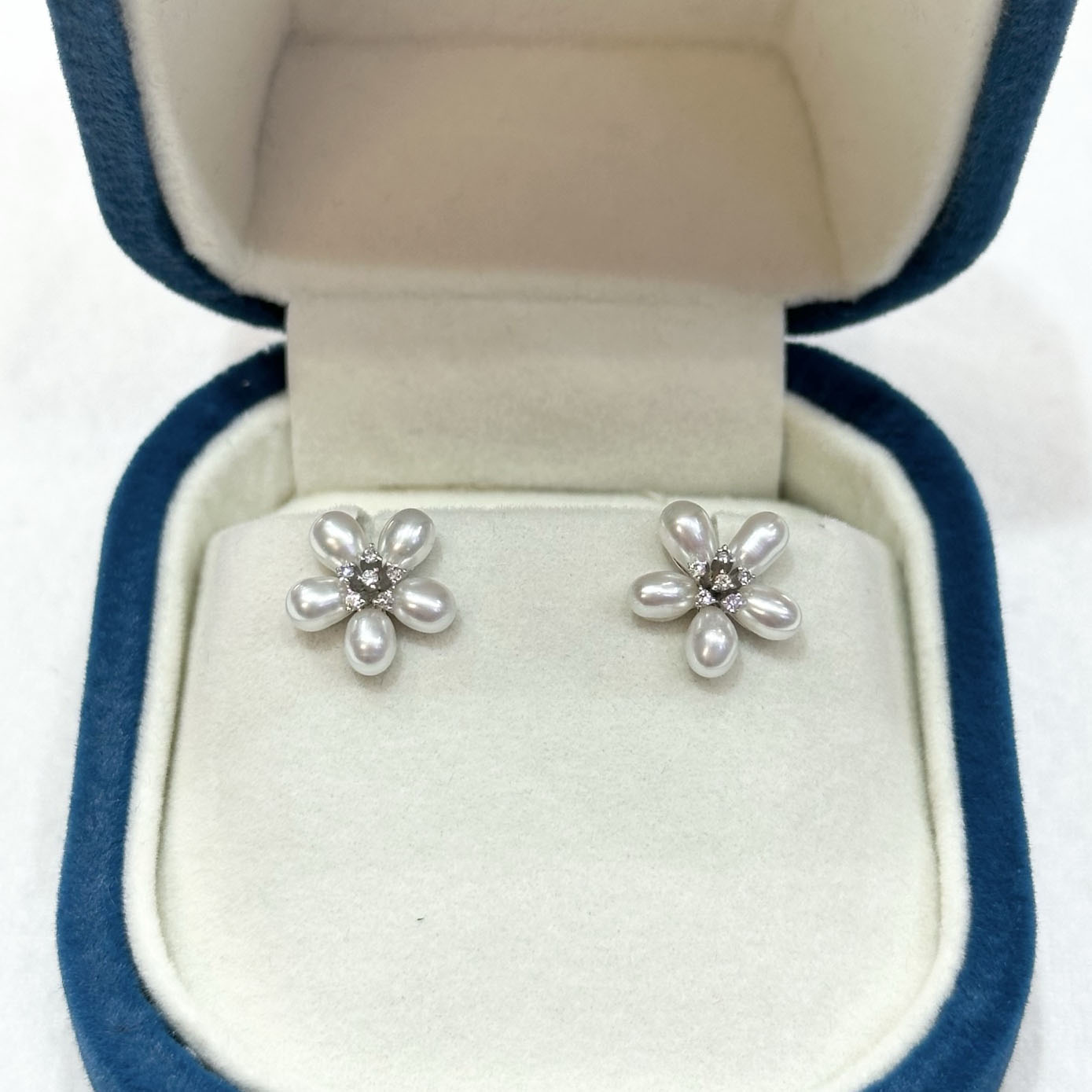 18K Gold Diamond Keshi Pearl Earrings